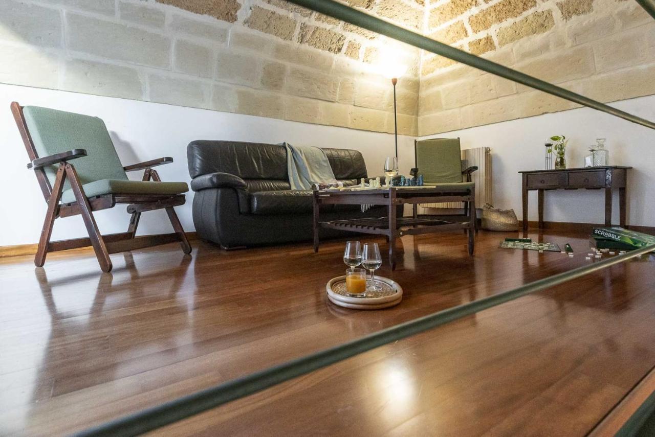 Terzo Campanello - Terrazza Nel Centro Storico Apartamento Lecce Exterior foto