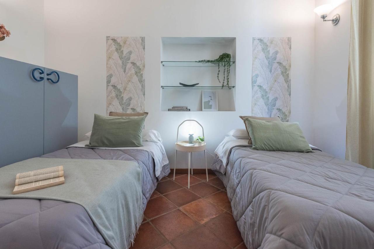 Terzo Campanello - Terrazza Nel Centro Storico Apartamento Lecce Exterior foto